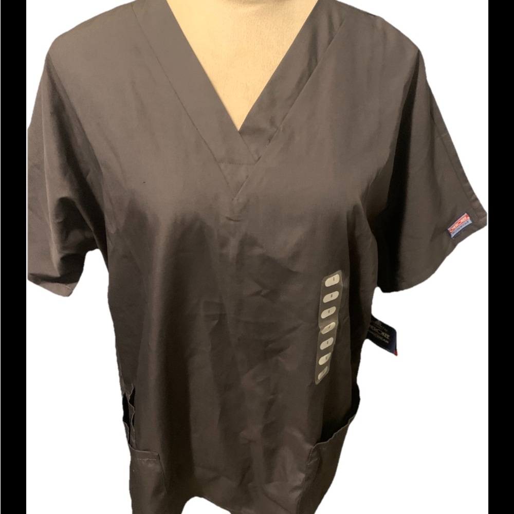 Cherokee Scrub Top NWT Dark Gray Missy Fit Size Medium
